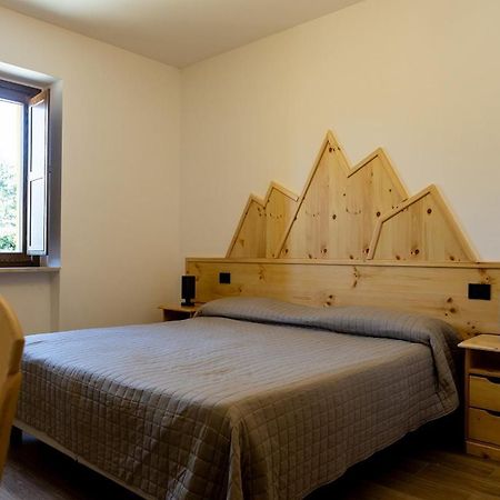 La Villetta Food & Drink Rooms For Rent - No Reception - LʼAquila Kültér fotó