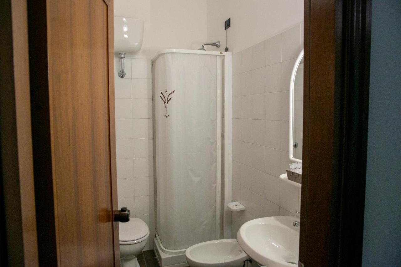 La Villetta Food & Drink Rooms For Rent - No Reception - LʼAquila Kültér fotó