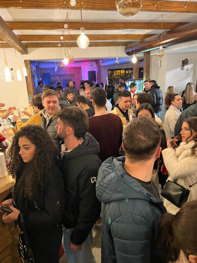 La Villetta Food & Drink Rooms For Rent - No Reception - LʼAquila Kültér fotó